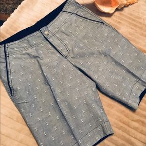 COLUMBIA Ladies Bermuda Shorts - Brand New!